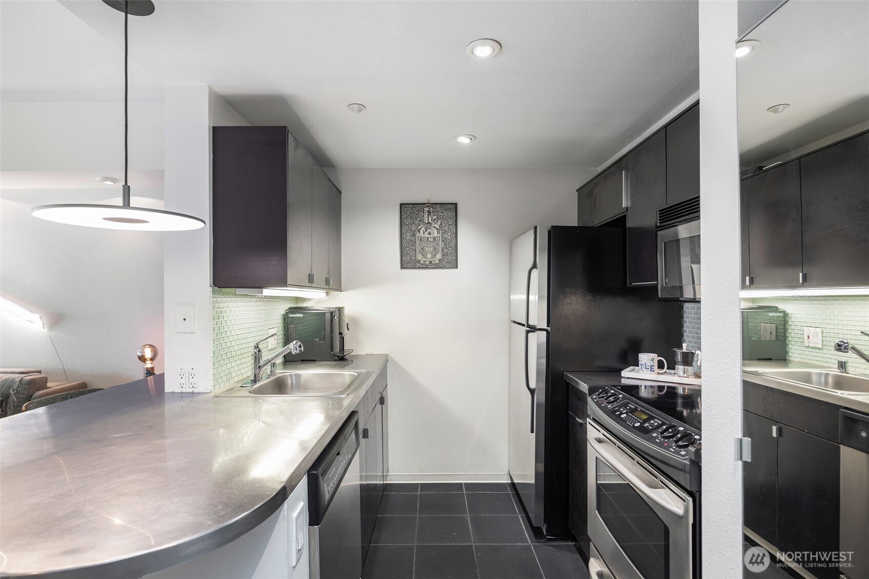 1415 2nd Avenue Unit: 2108