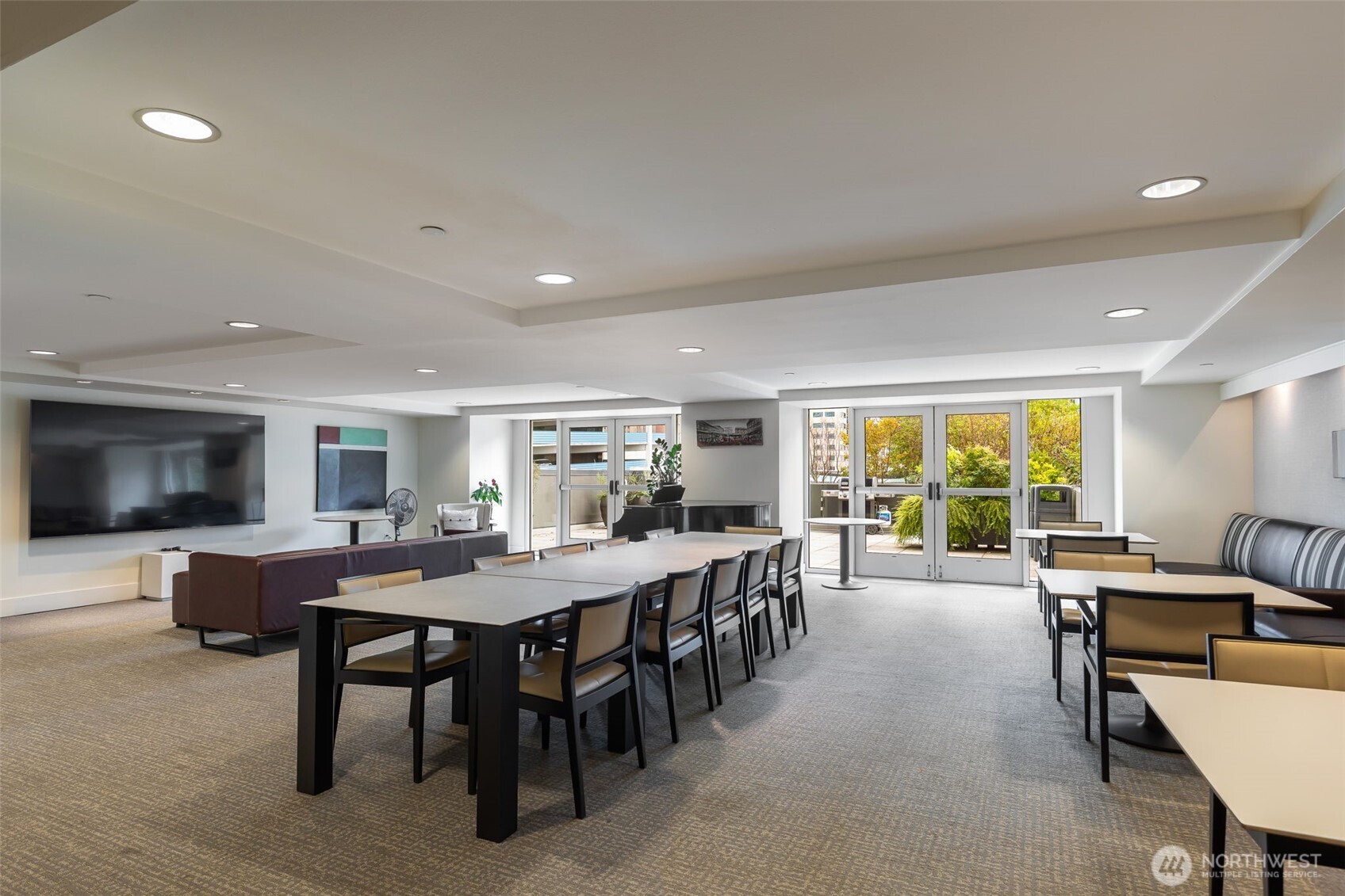 1415 2nd Avenue Unit: 2108