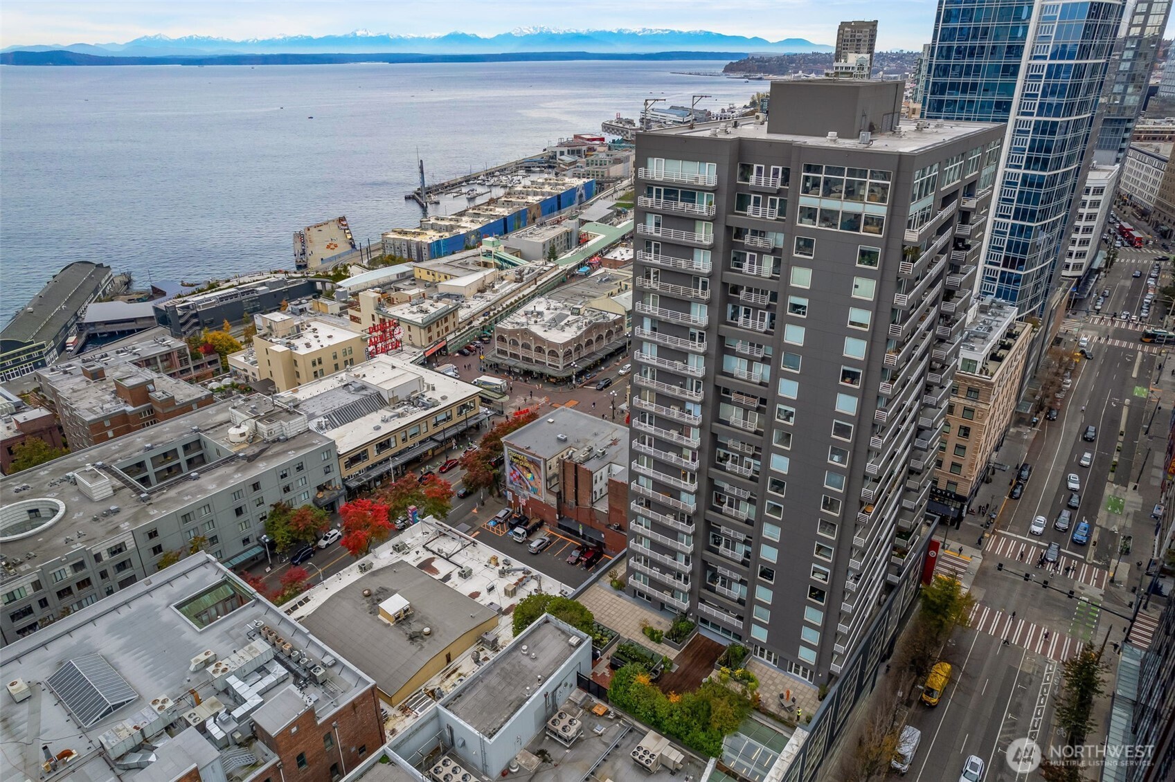 1415 2nd Avenue Unit: 2108