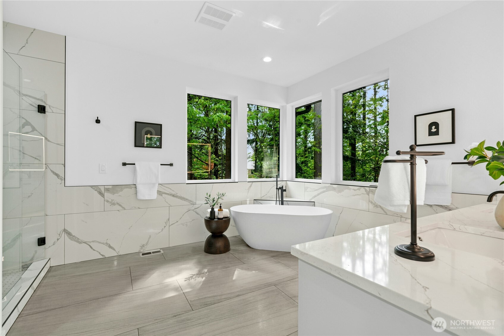 1801 Redmond Place NE