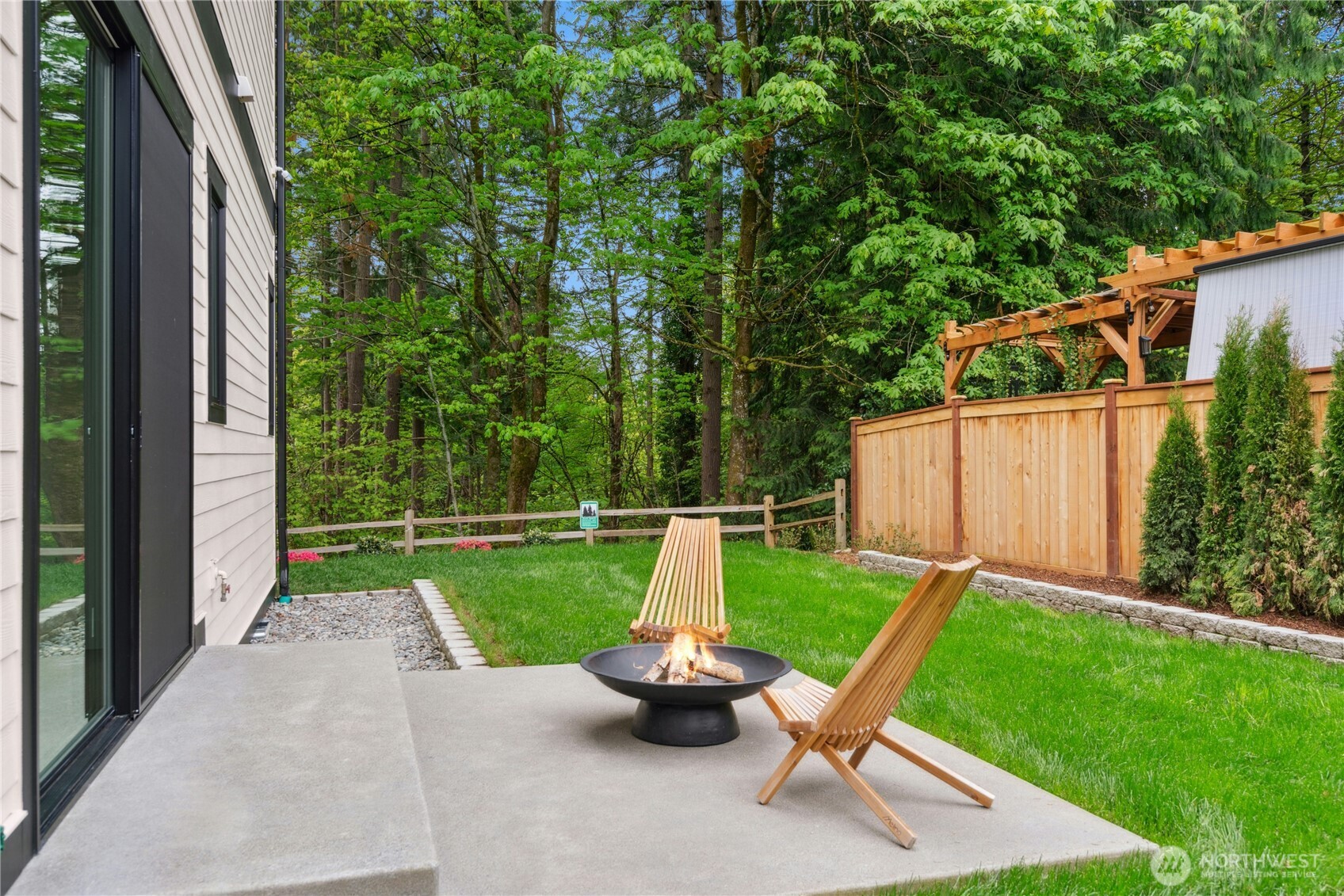 1801 Redmond Place NE