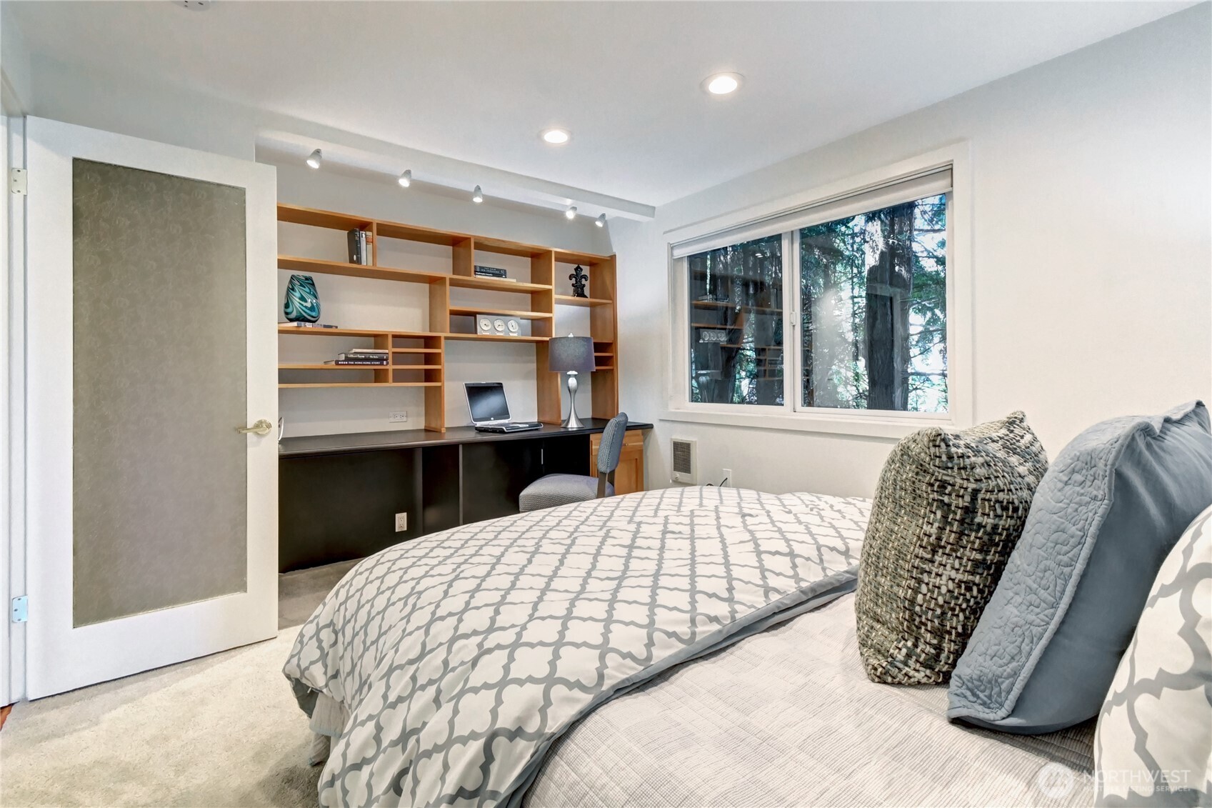 2636 22nd Avenue W Unit: 203