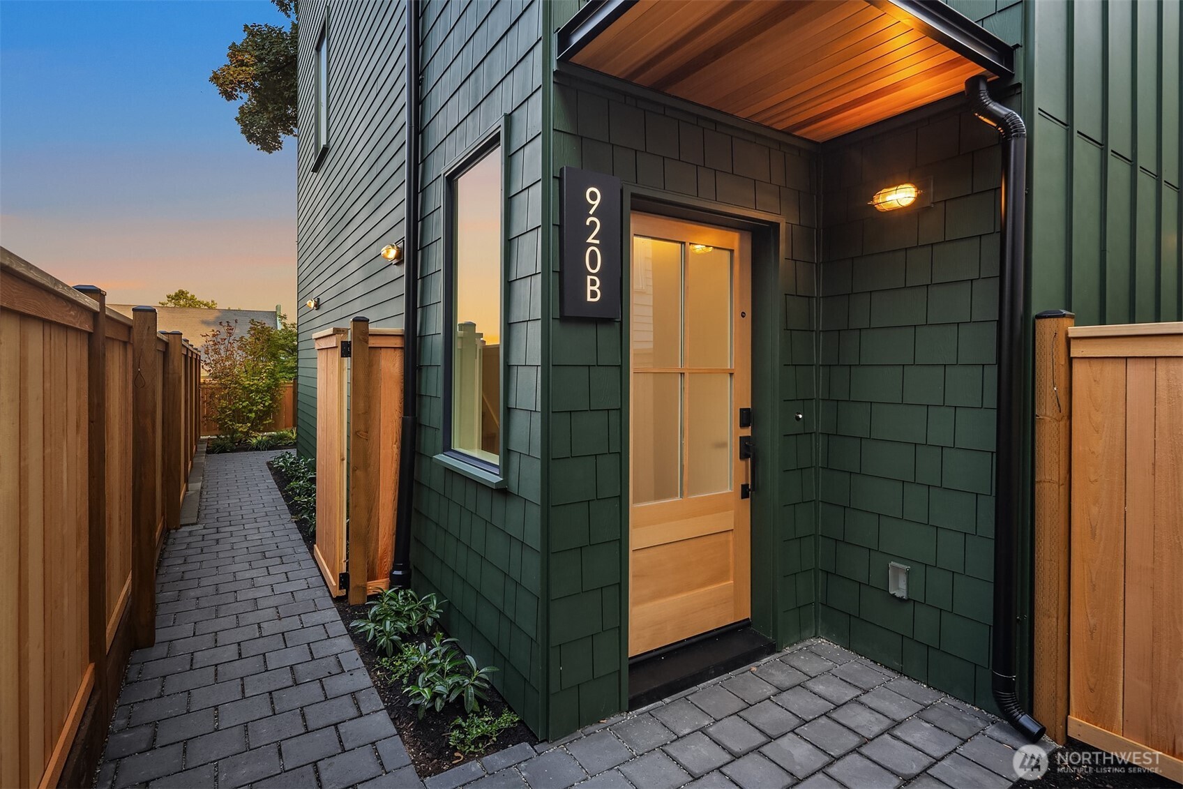 920 34th Avenue Unit: B
