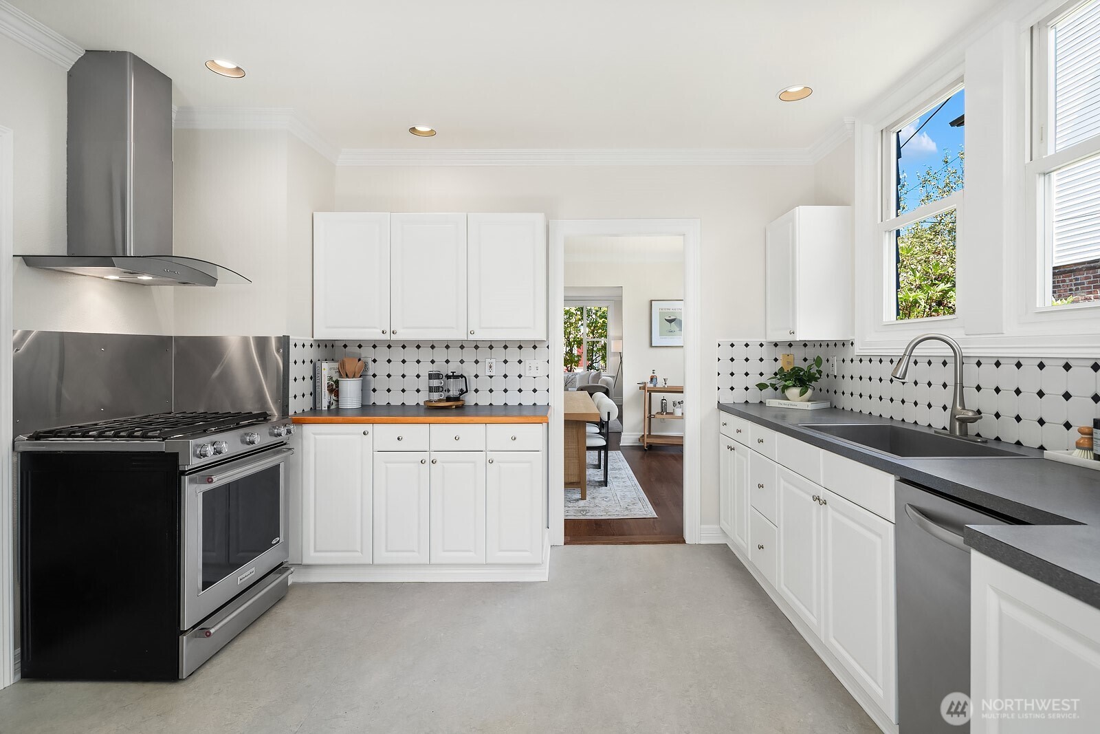 715 N 72nd Street