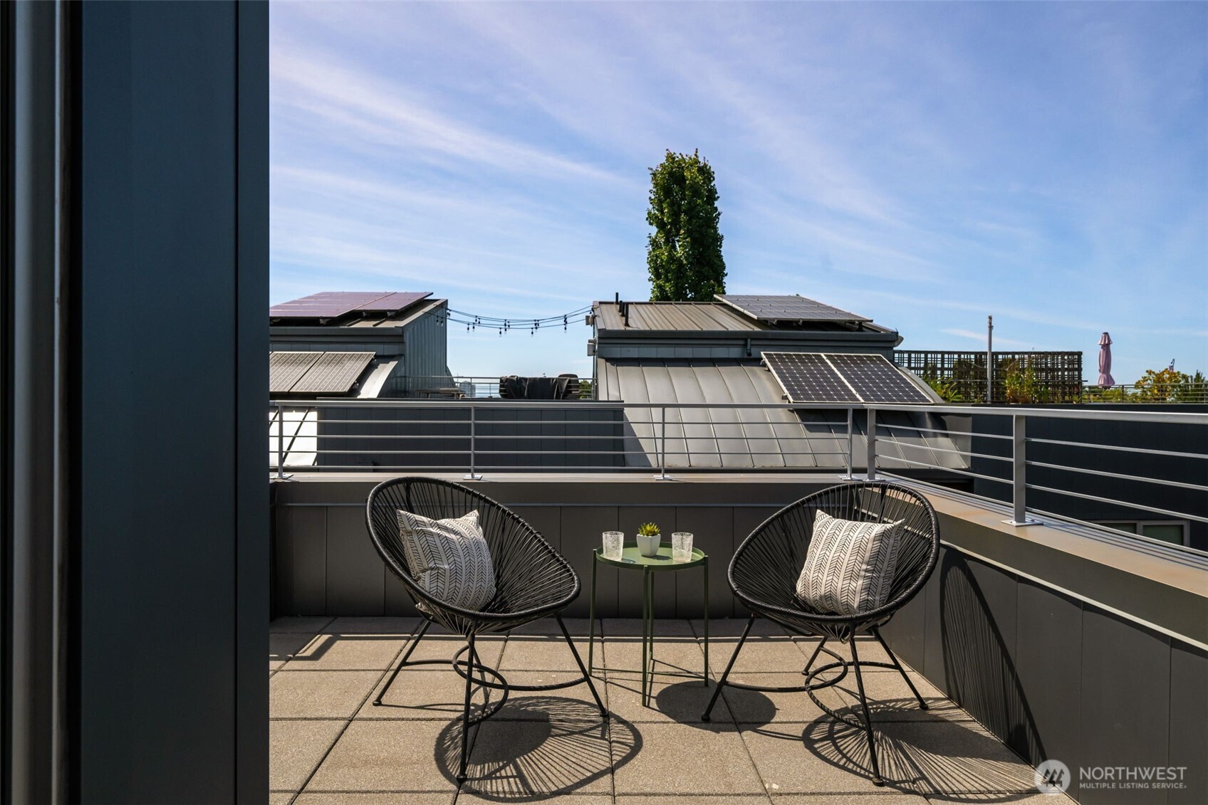 307 14th Avenue E Unit: B