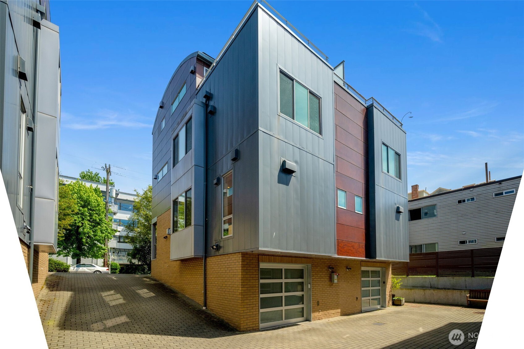 307 14th Avenue E Unit: B