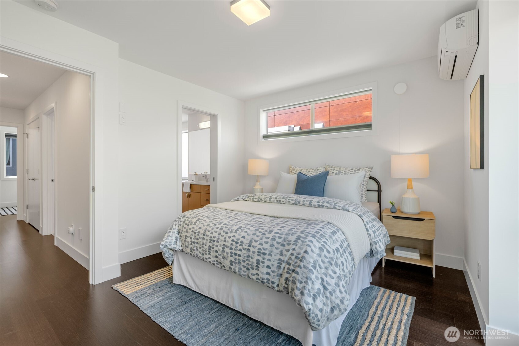 307 14th Avenue E Unit: B
