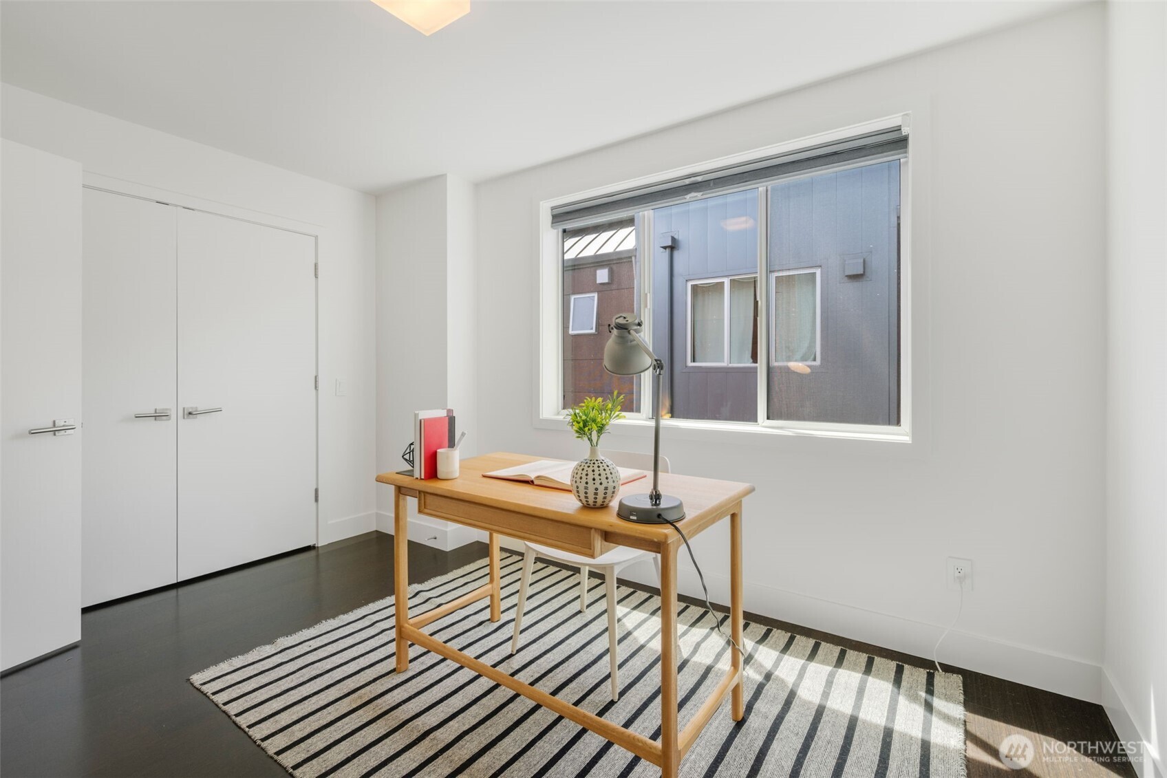 307 14th Avenue E Unit: B