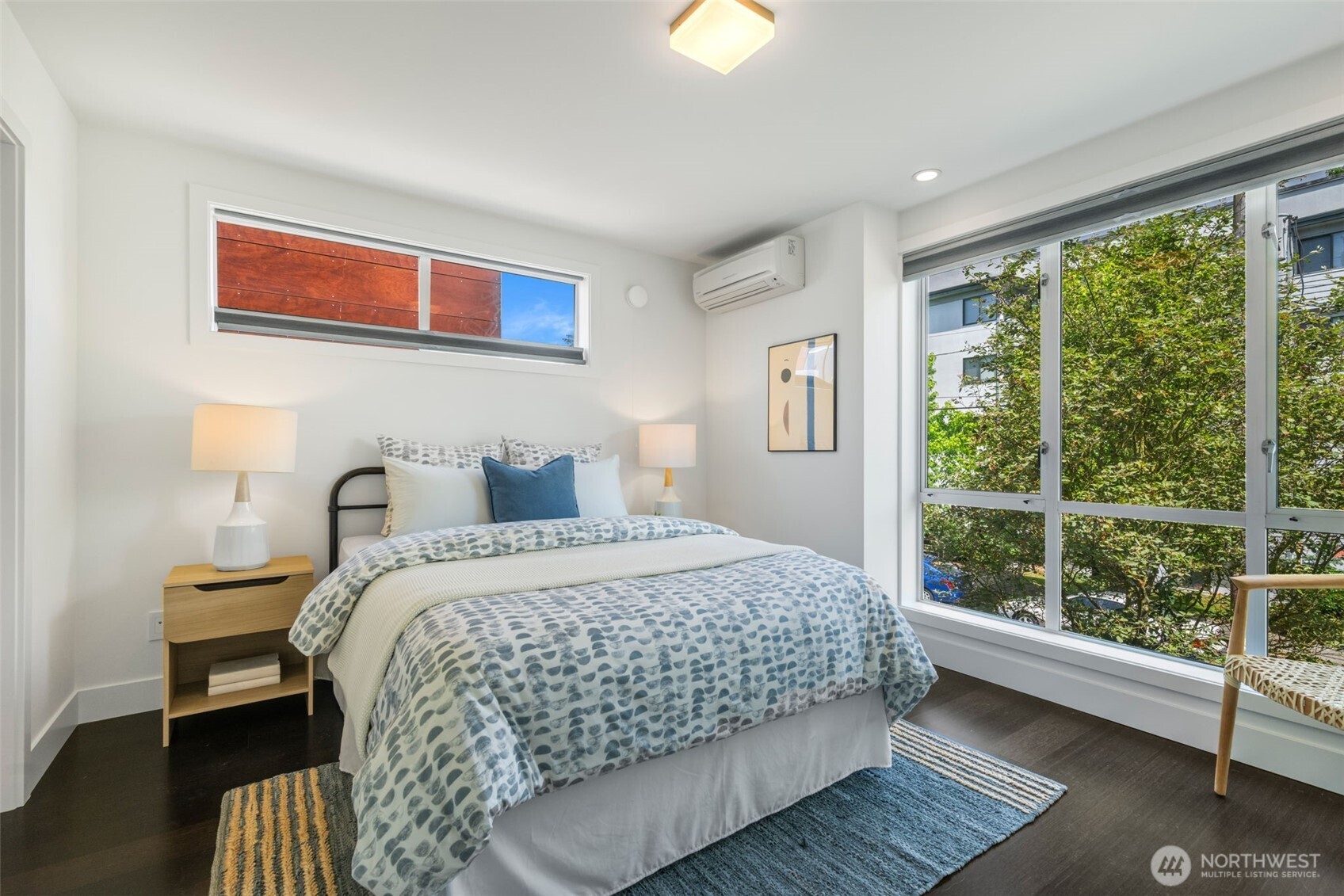 307 14th Avenue E Unit: B