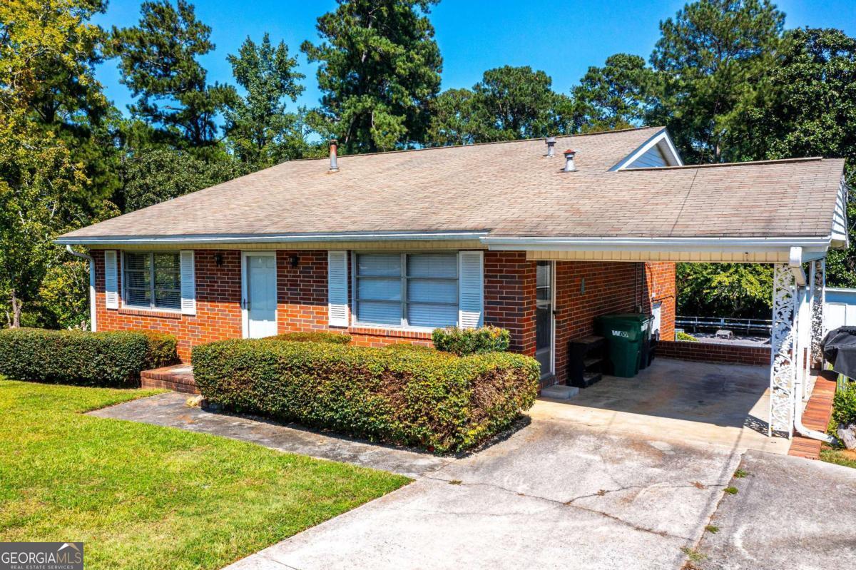 102 Sycamore Road SW