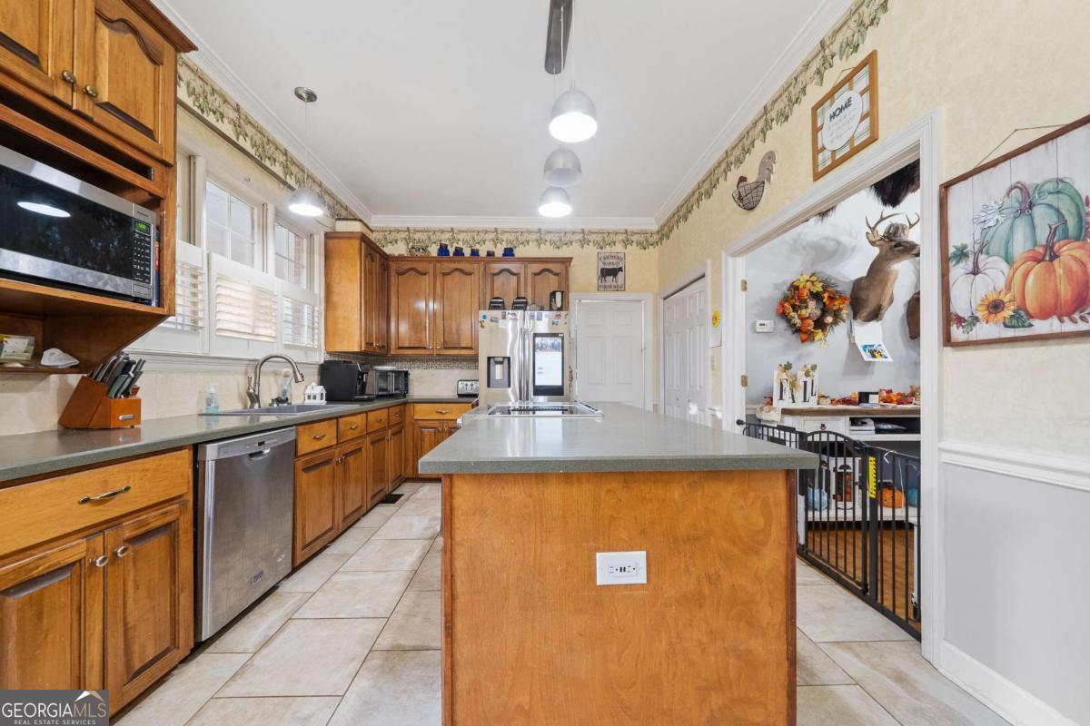 385 Stembridge Road SE