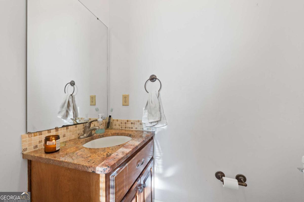 385 Stembridge Road SE