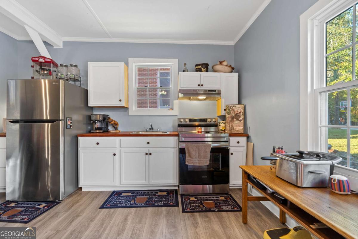 385 Stembridge Road SE