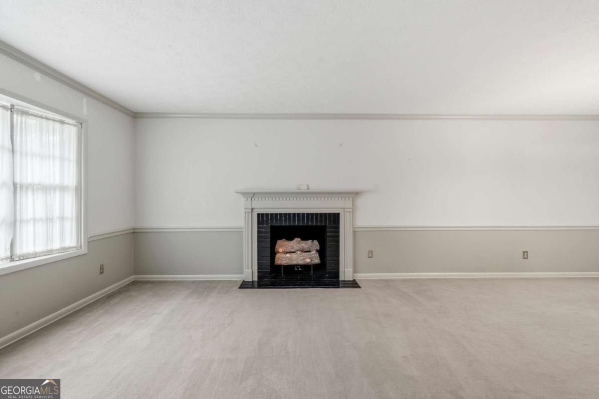 1733 Cedarwood Road