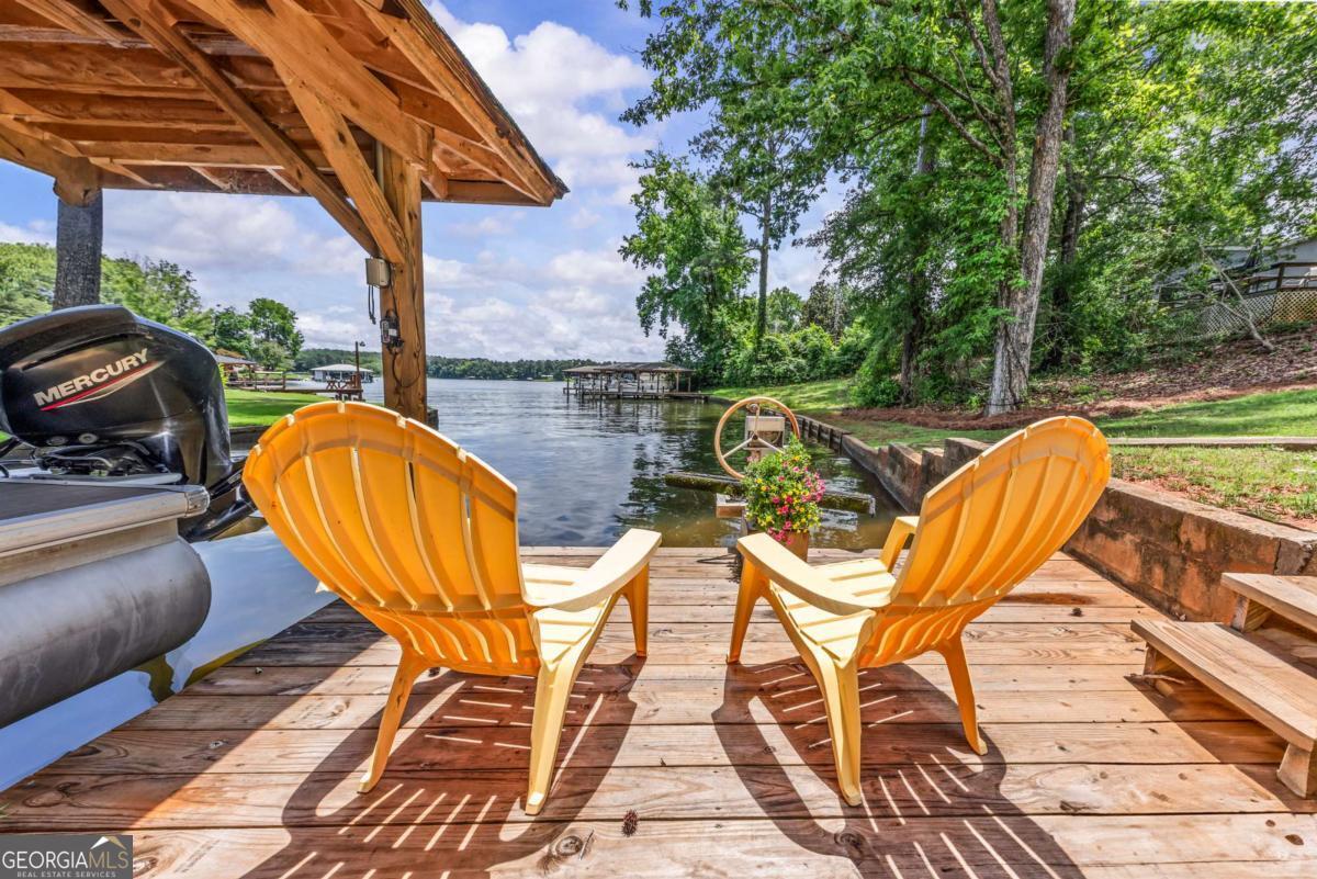 163 Spurgeon Drive SE