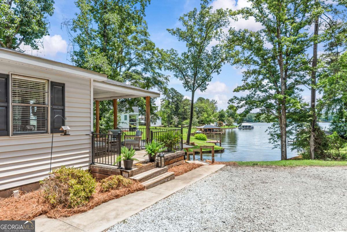 163 Spurgeon Drive SE