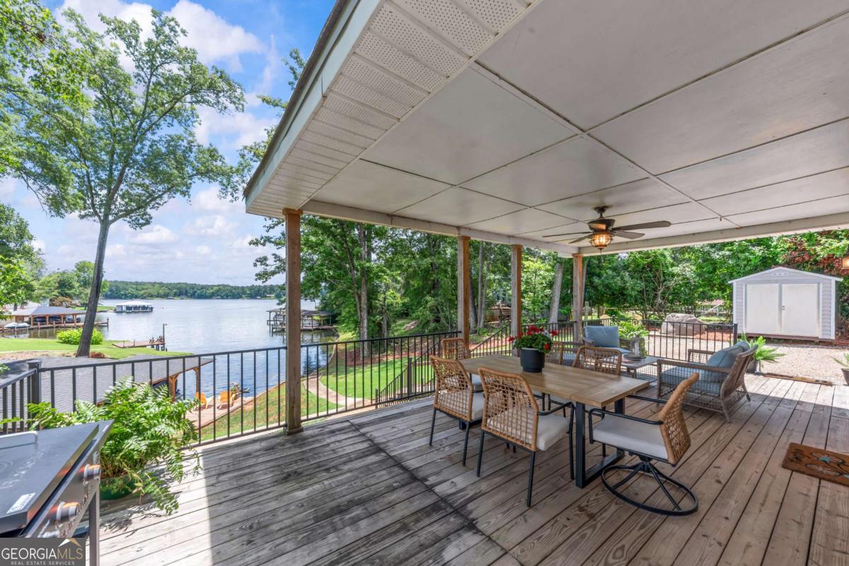 163 Spurgeon Drive SE