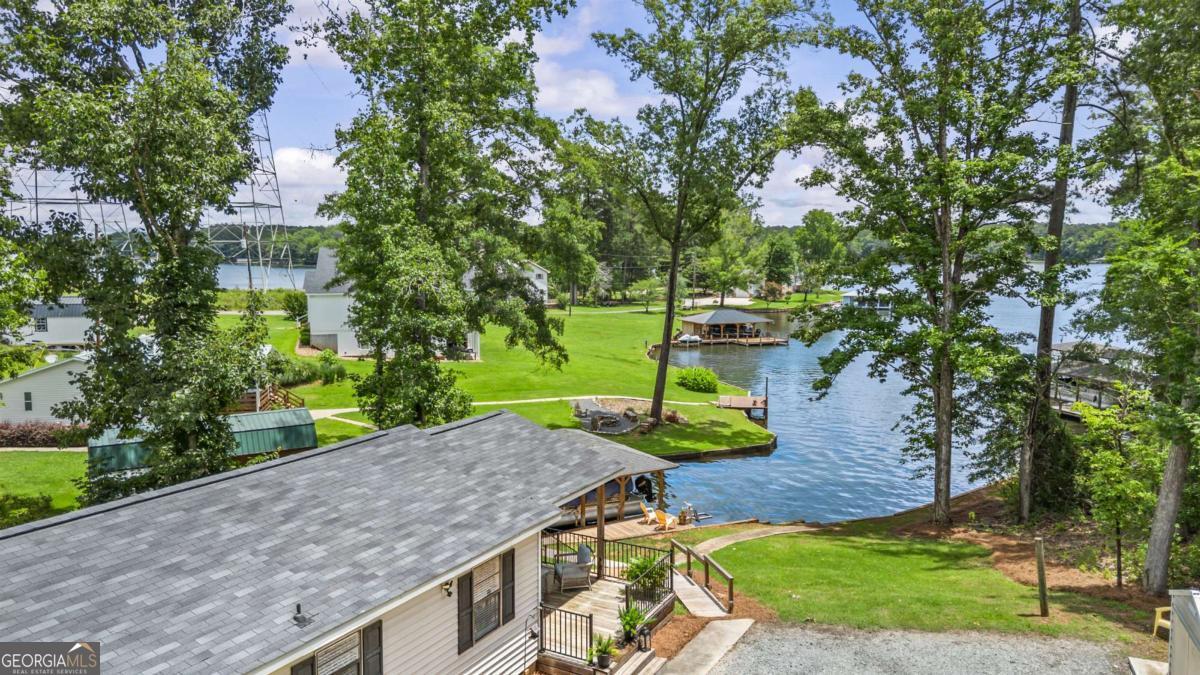 163 Spurgeon Drive SE