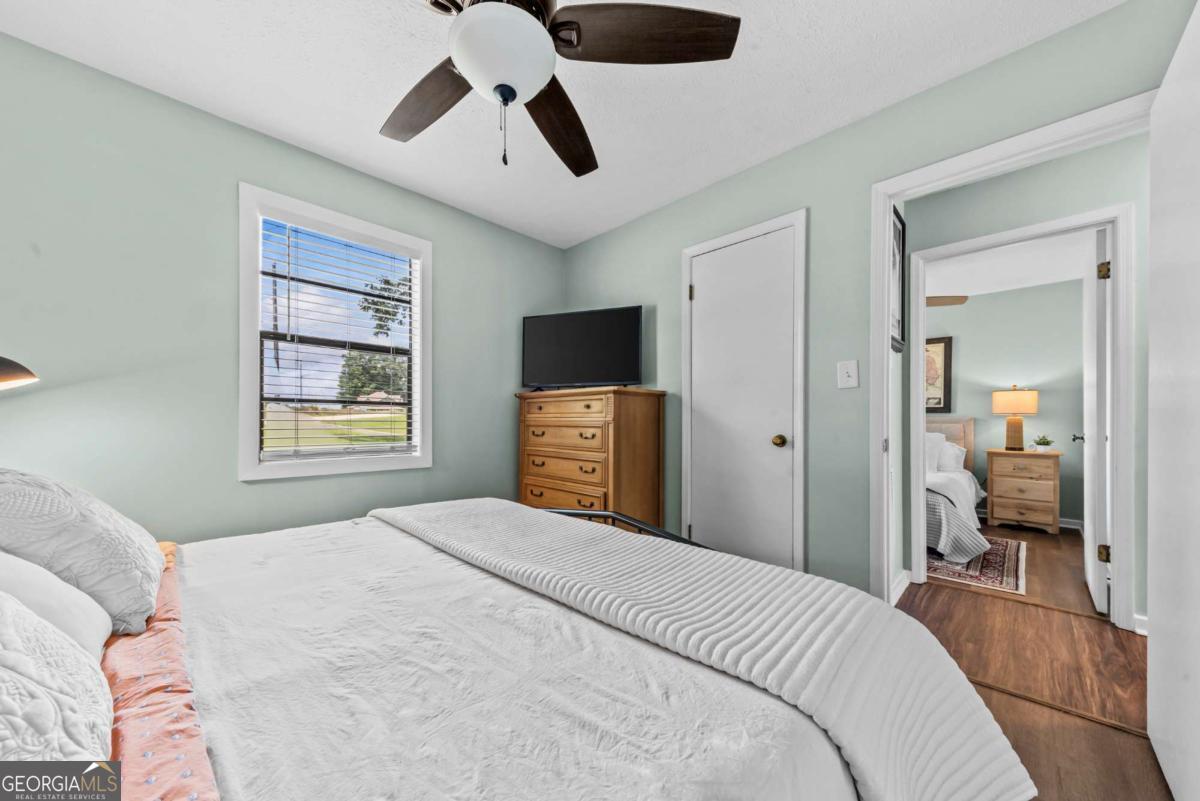 163 Spurgeon Drive SE