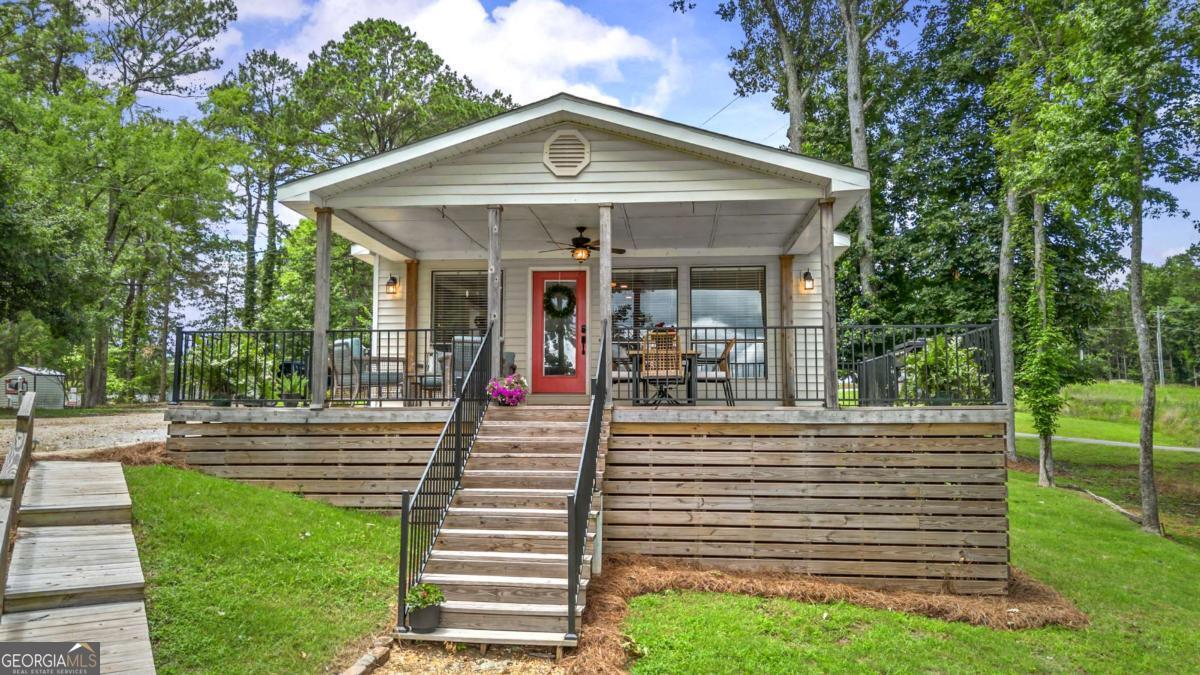 163 Spurgeon Drive SE