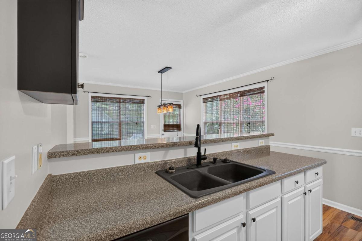 185 Stewart Drive Nw