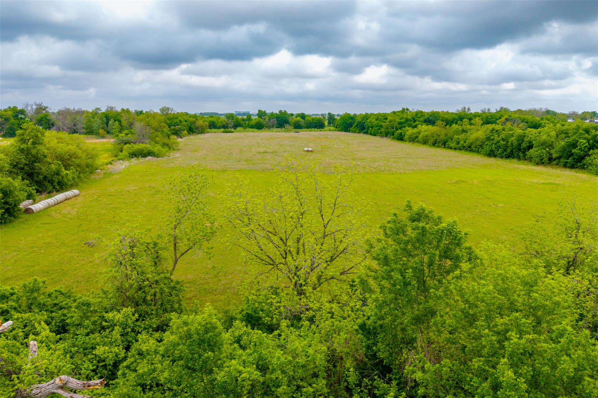3 Minutes from Samsung: 18.45 Acres of Unrestricted Land in Taylor TX