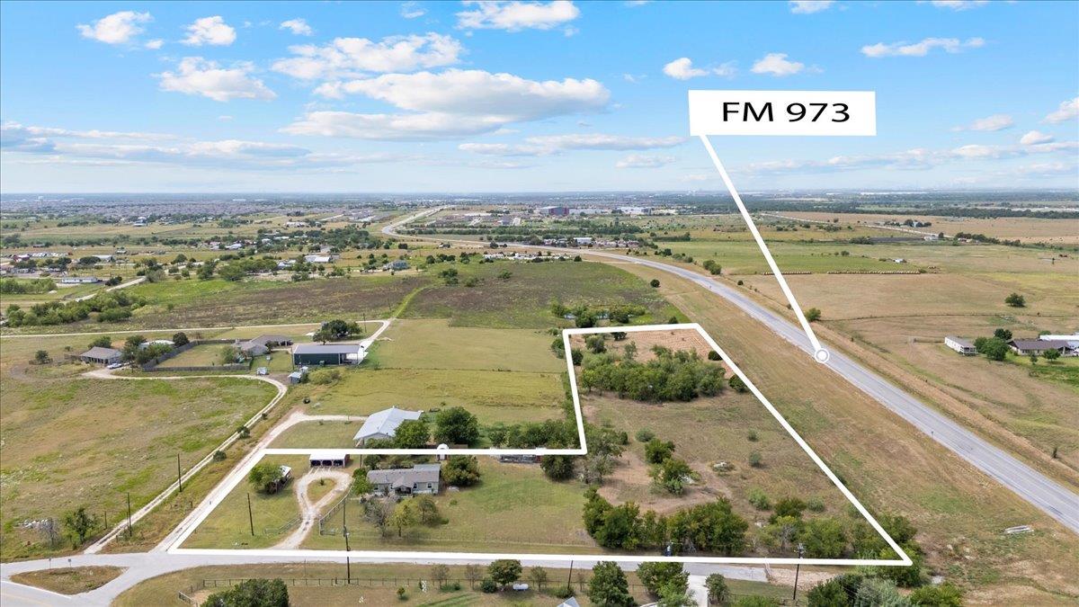 11401 Schmidt LN