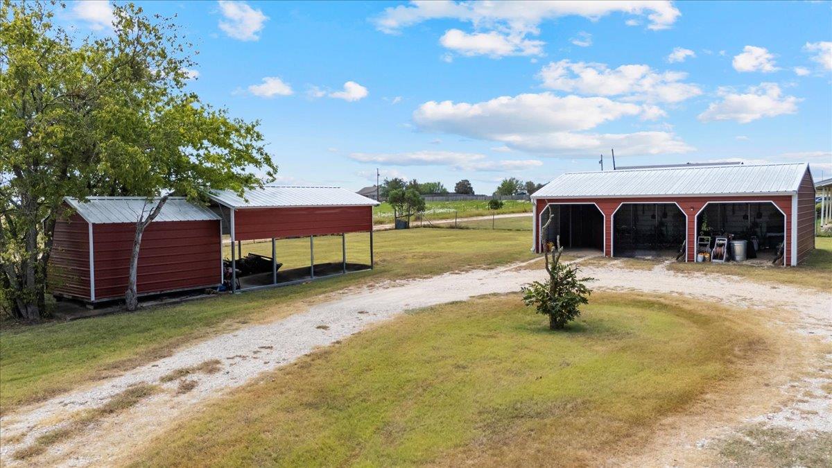 5 Unrestricted Acres in the Commecial Corridor of Manor on FM 973