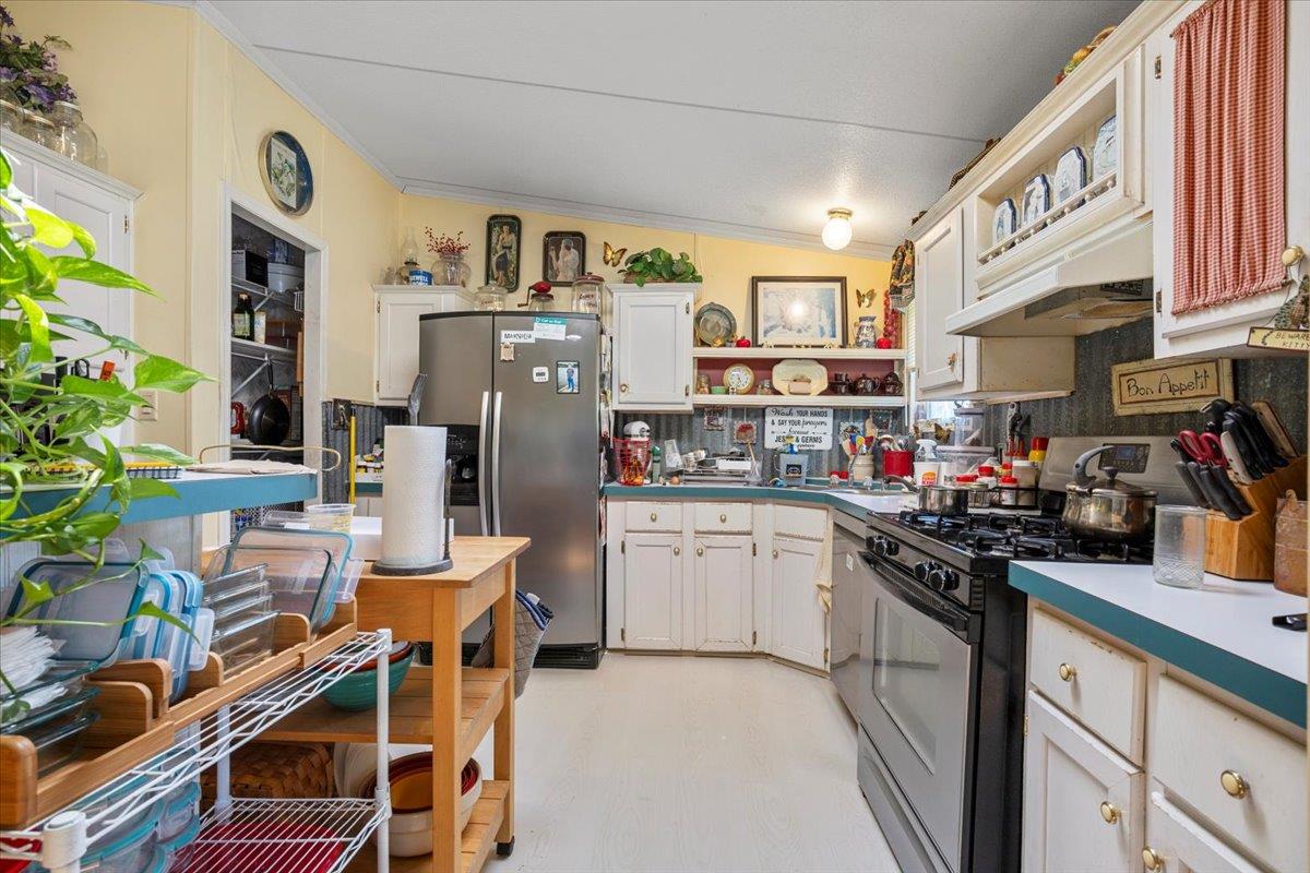 5 Unrestricted Acres in the Commecial Corridor of Manor on FM 973