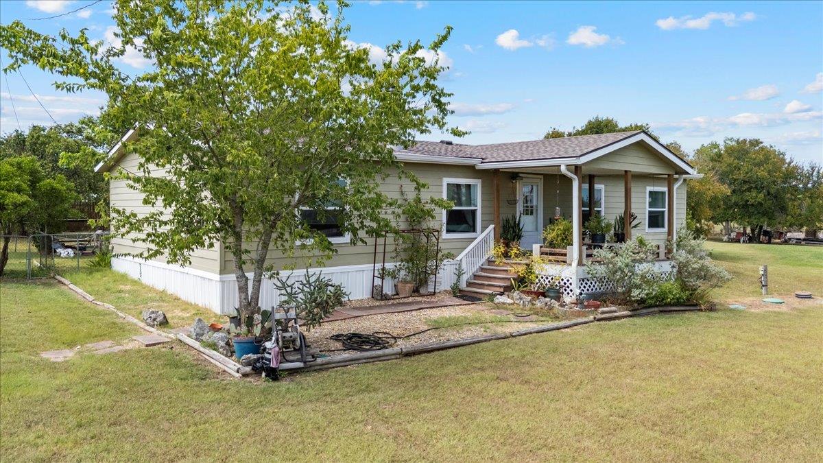 5 Unrestricted Acres in the Commecial Corridor of Manor on FM 973