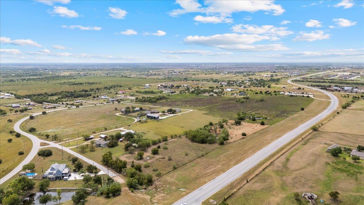 5 Unrestricted Acres in the Commecial Corridor of Manor on FM 973