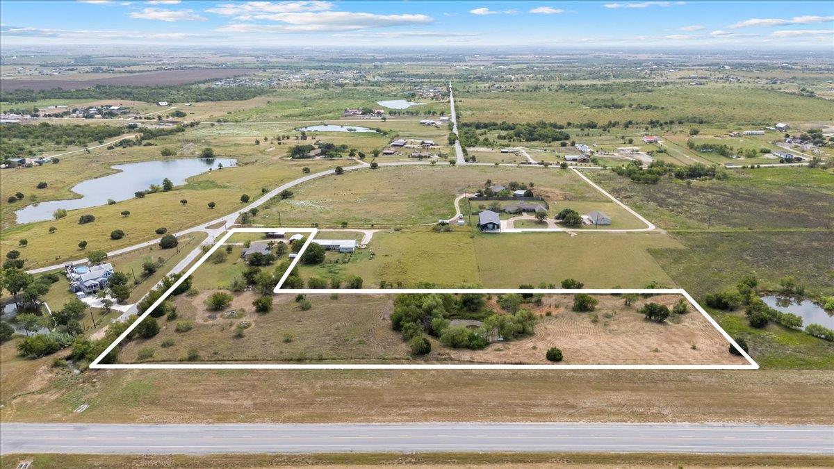 5 Unrestricted Acres in the Commecial Corridor of Manor on FM 973