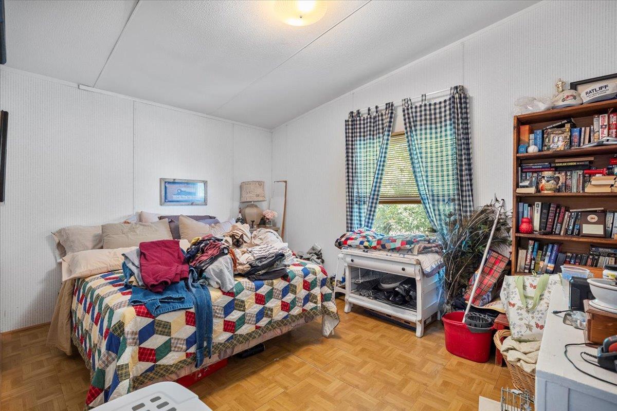 5 Unrestricted Acres in the Commecial Corridor of Manor on FM 973