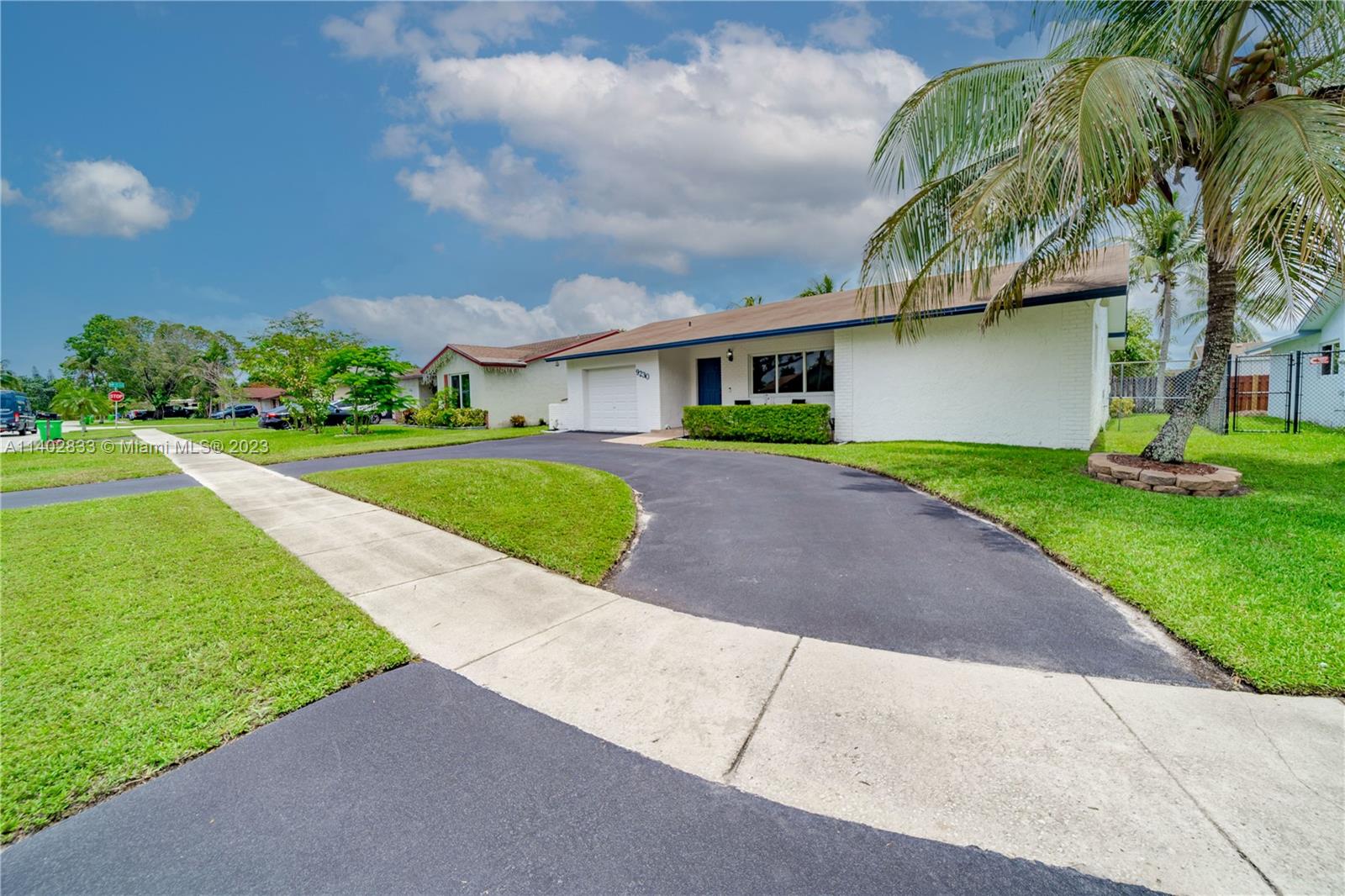 9230 NW 32nd Mnr