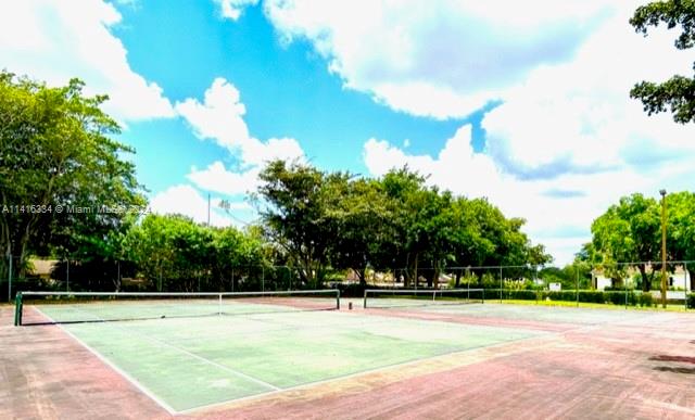 2421 NW 96th Ter # 20N