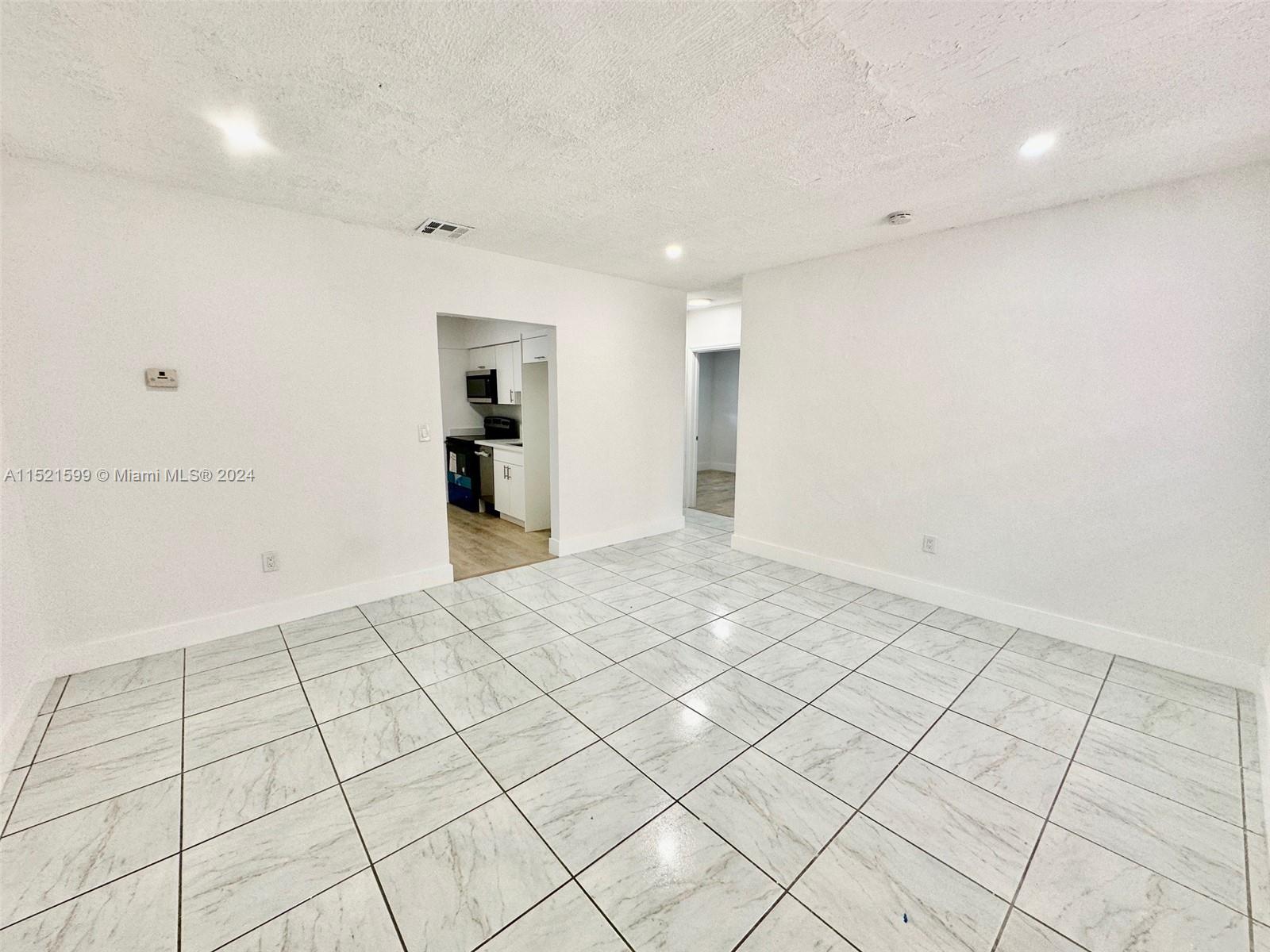1535 NW 53rd St # 1535