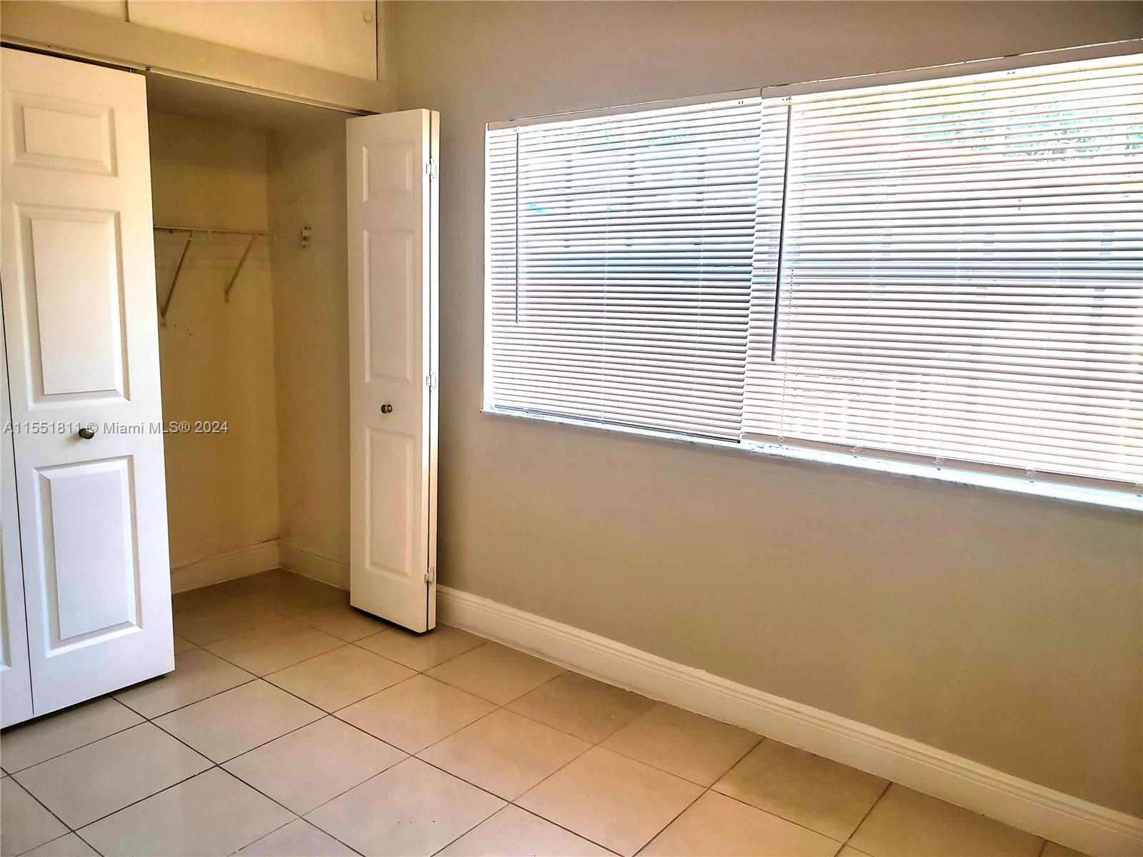 1792 SW 11th Ter