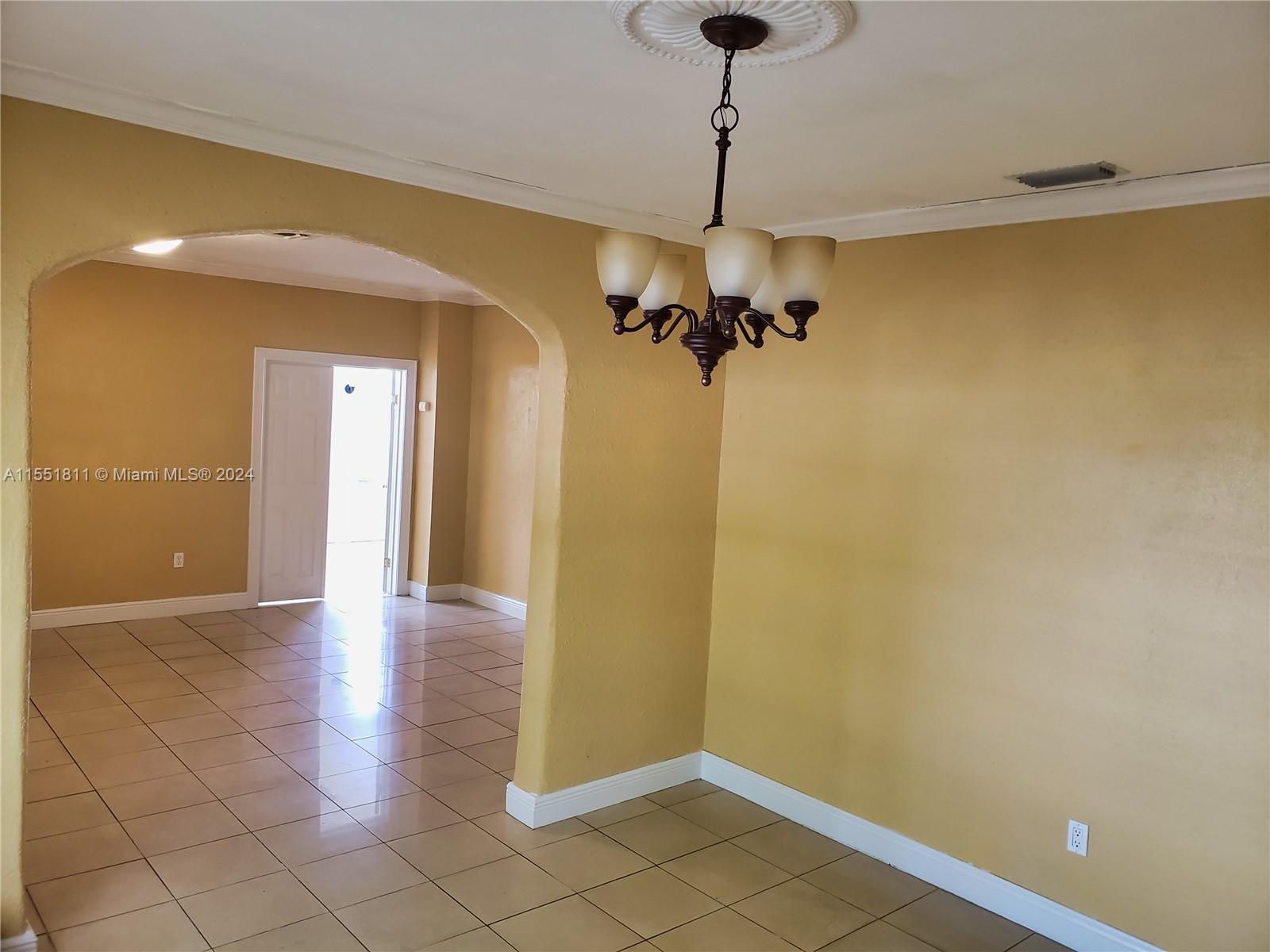 1792 SW 11th Ter