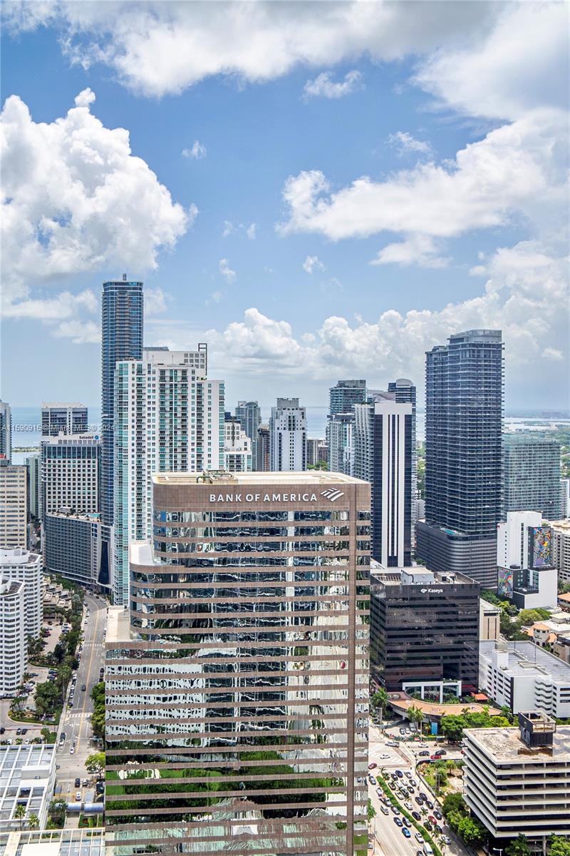 475 Brickell Ave # 5013