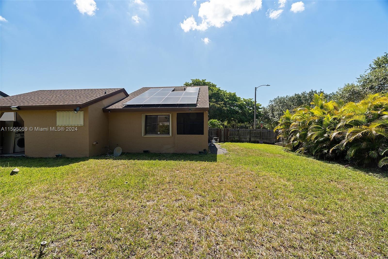 1760 SW 86th Ter