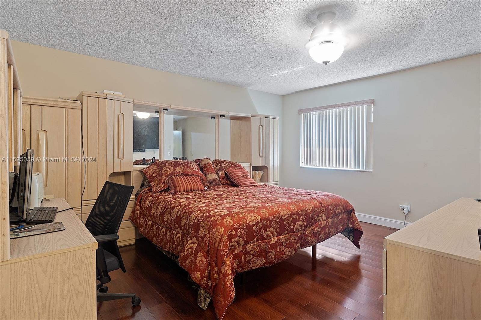 1760 SW 86th Ter