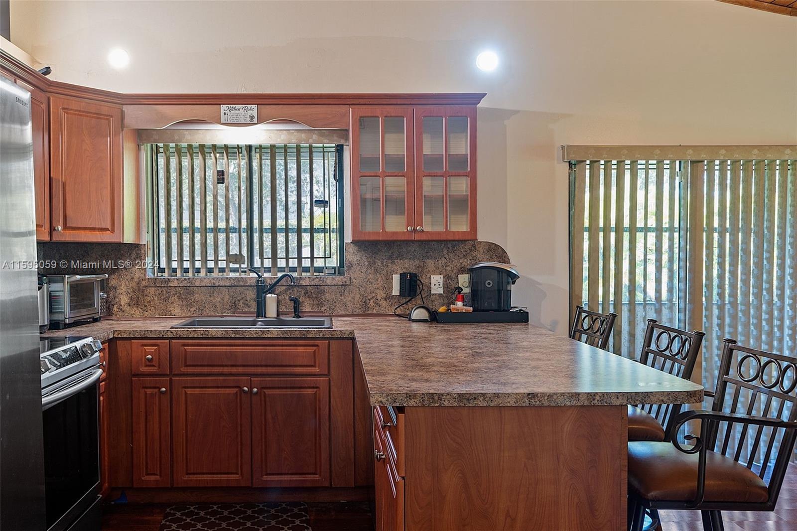 1760 SW 86th Ter