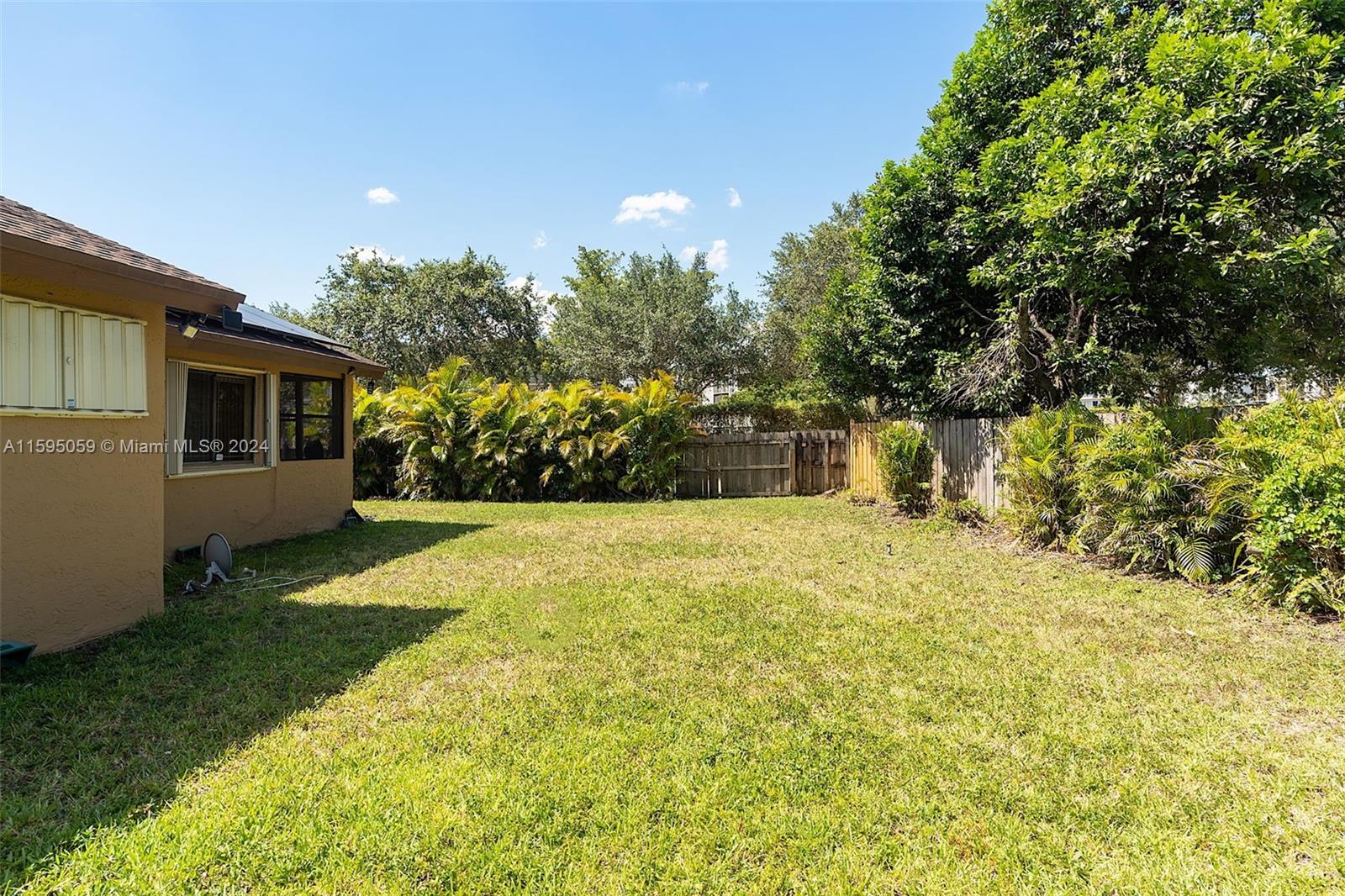 1760 SW 86th Ter