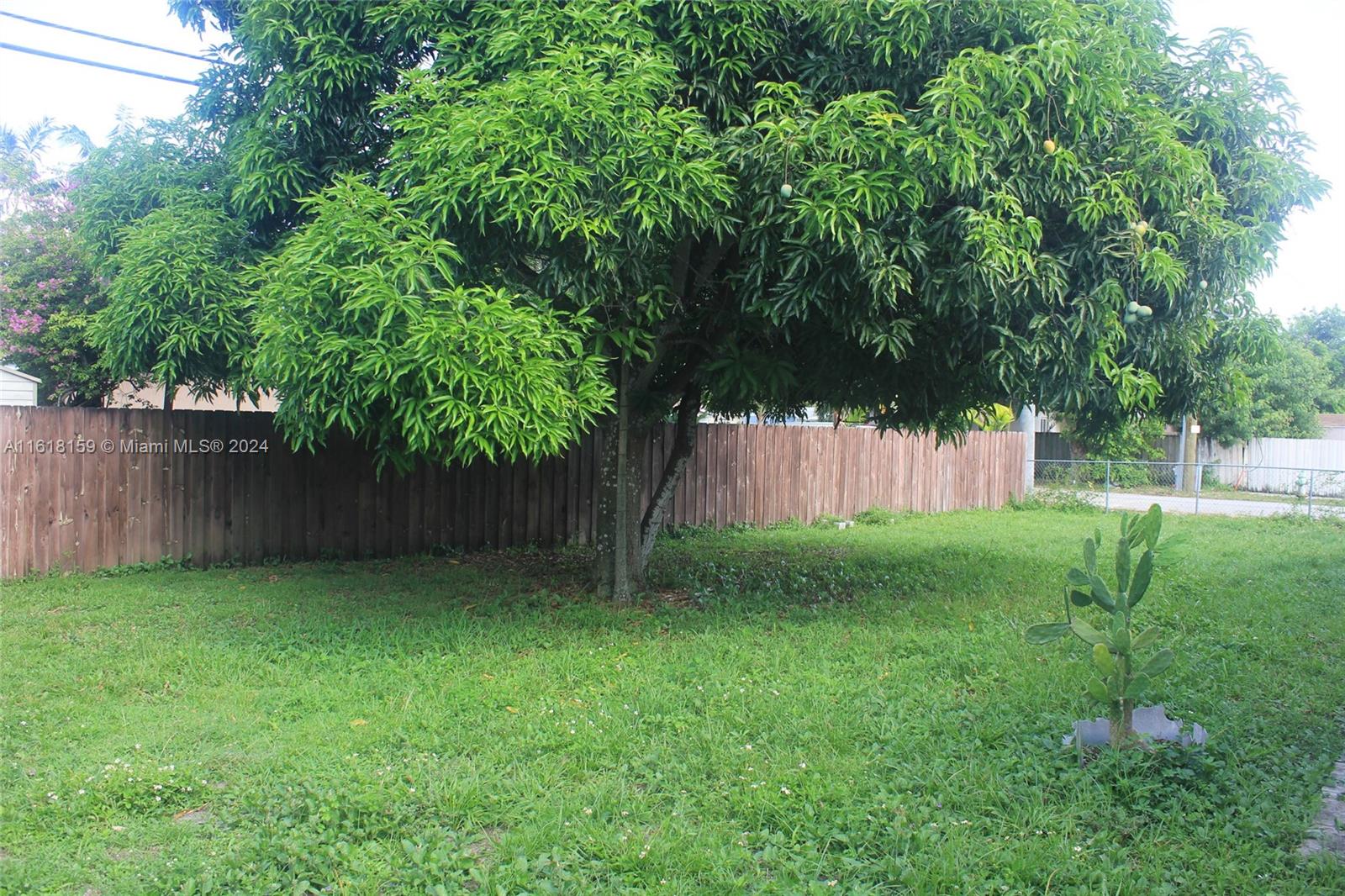 301 N 70th Ave
