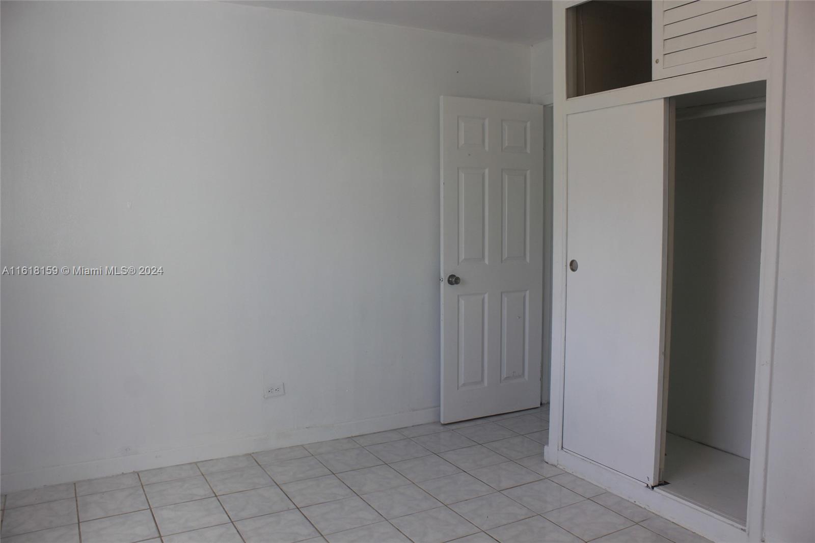301 N 70th Ave