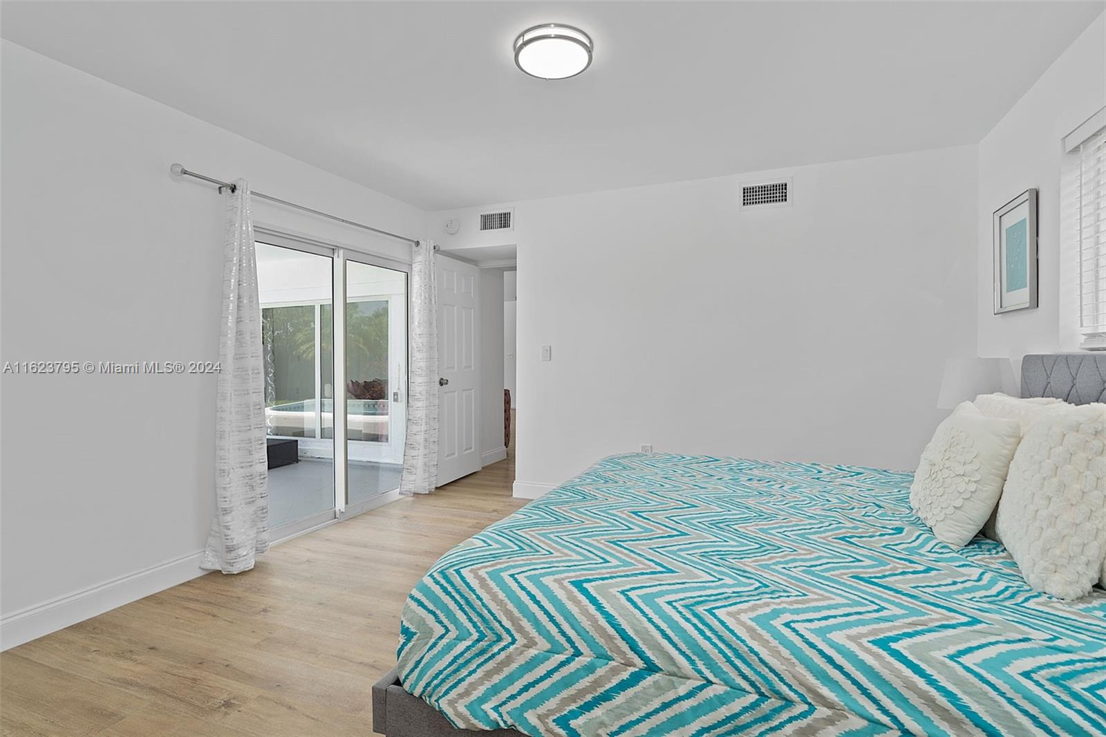 3705 Garden Lane