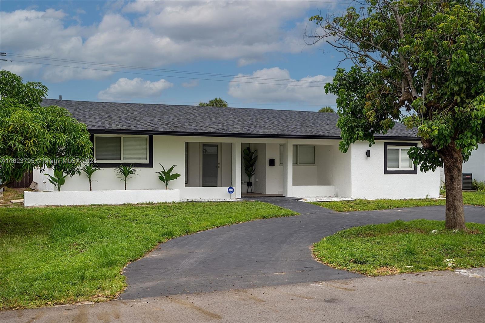 3705 Garden Lane
