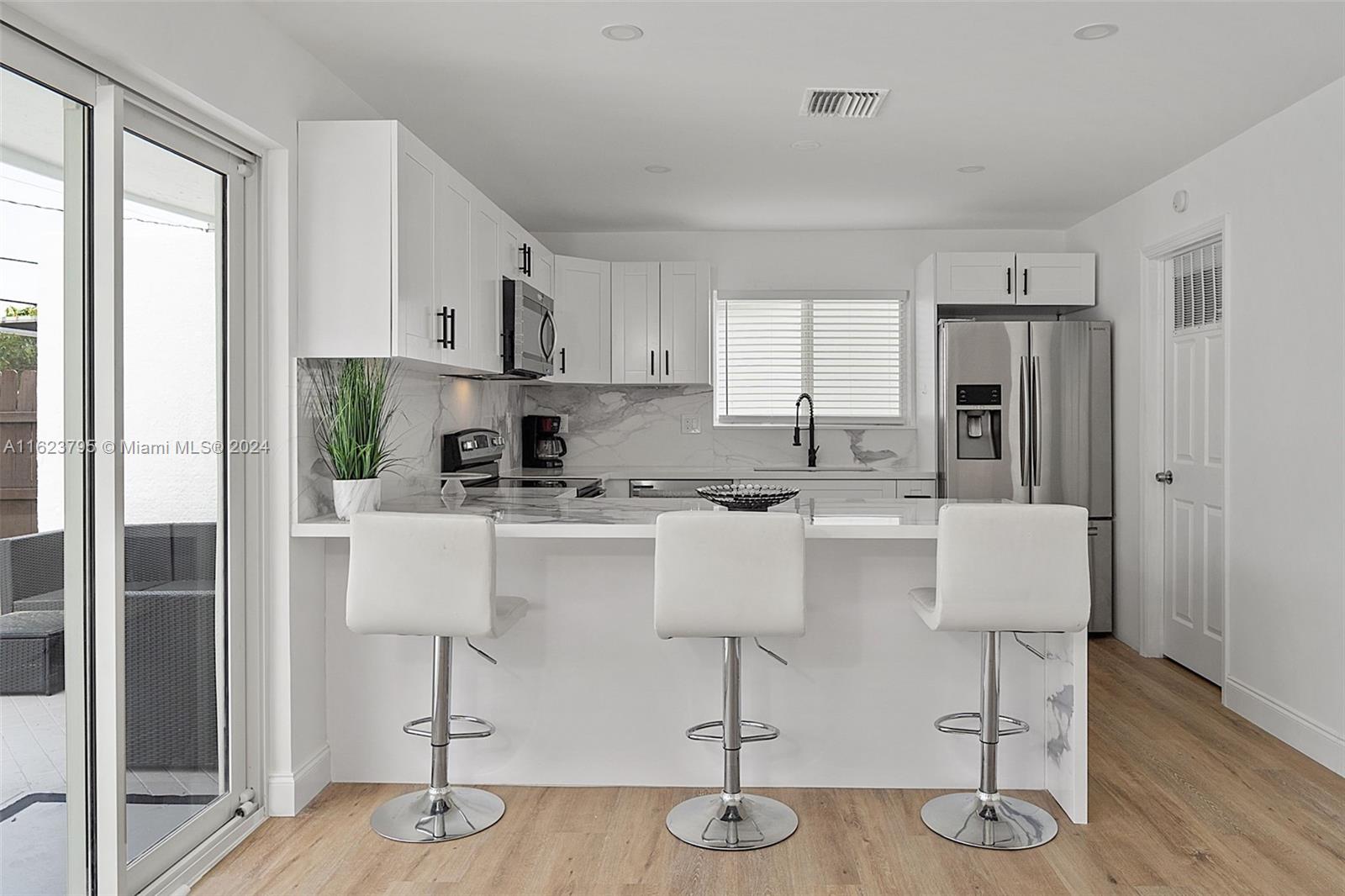 3705 Garden Lane