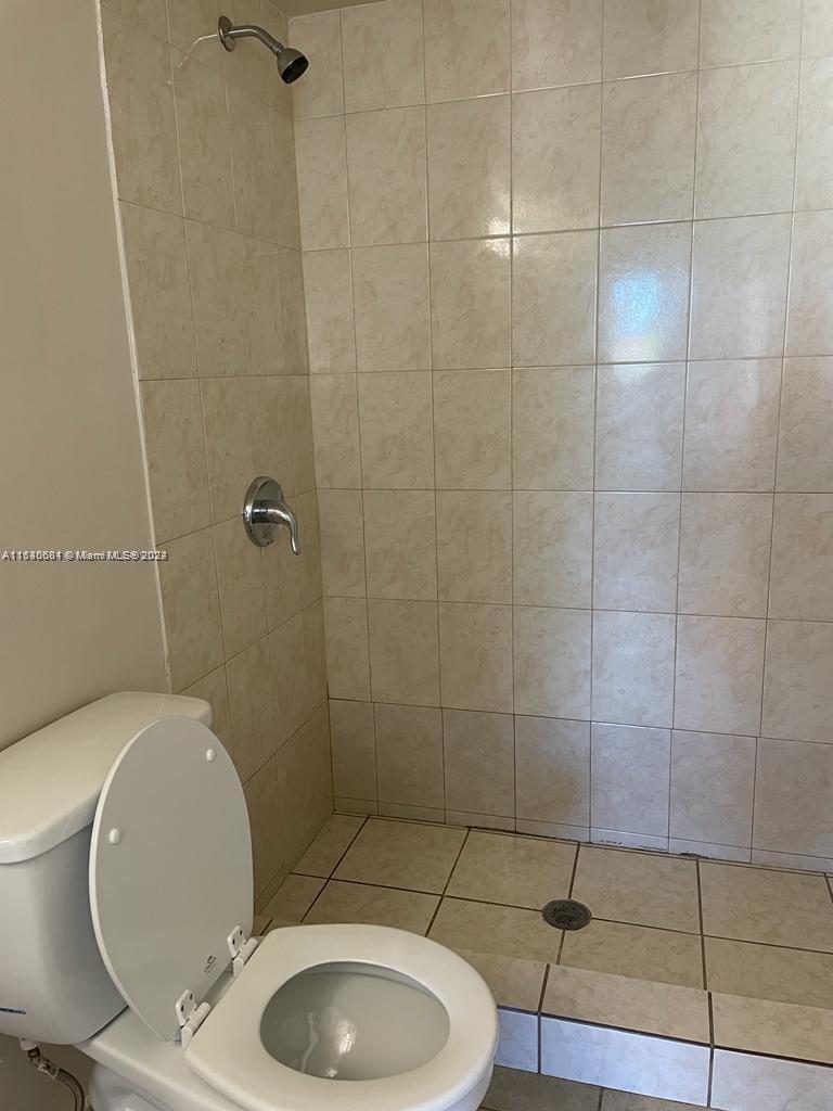 6065 NW 186th St # 304