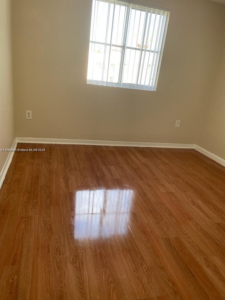 6065 NW 186th St # 304